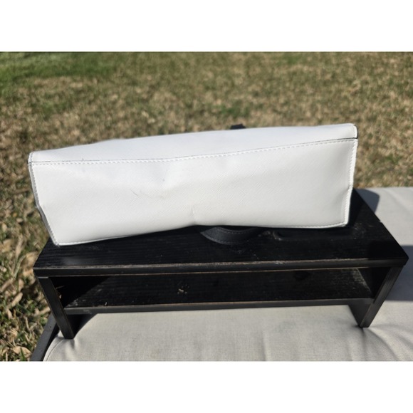 Lulu Handbag - Picture 9 of 9